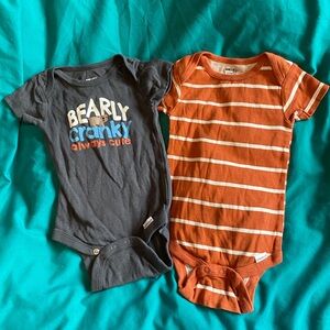 Bundle of 3 100% Cotton Short Sleeve Onesies size 3-6 Months
